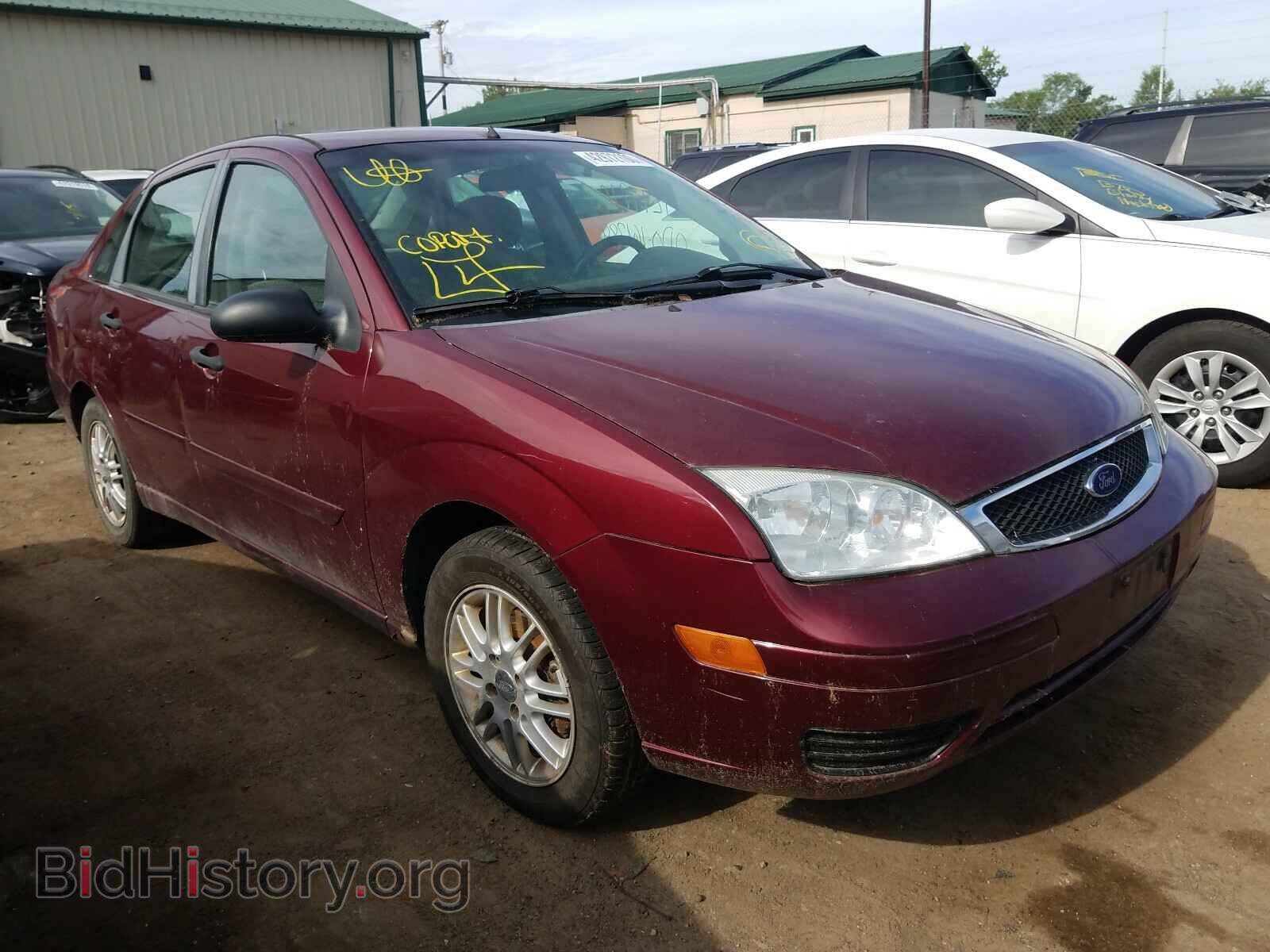 Photo 1FAFP34NX7W255149 - FORD FOCUS 2007