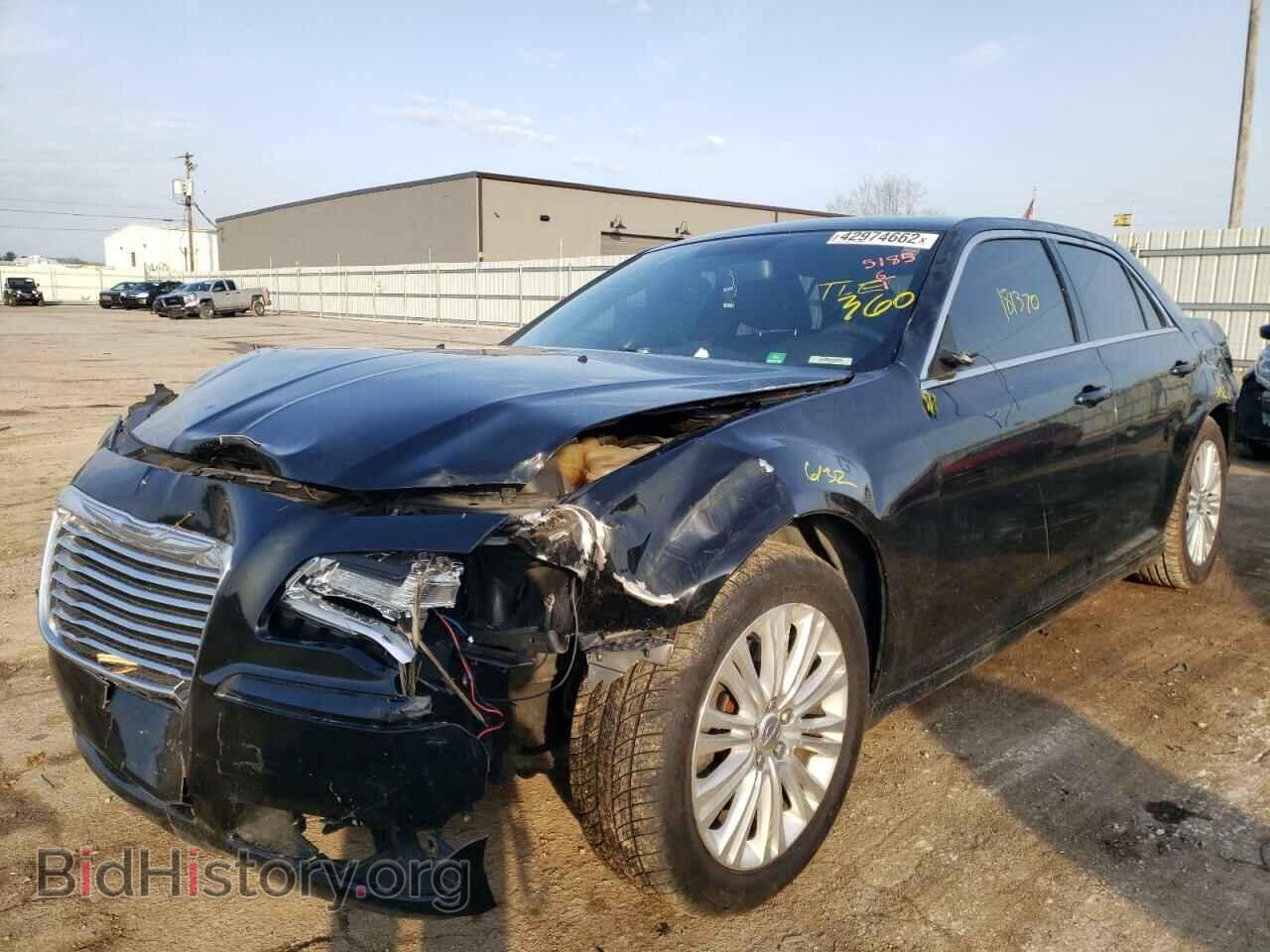 2013 CHRYSLER 300 - VIN: 2C3CCARG4DH535185 - Photo 2