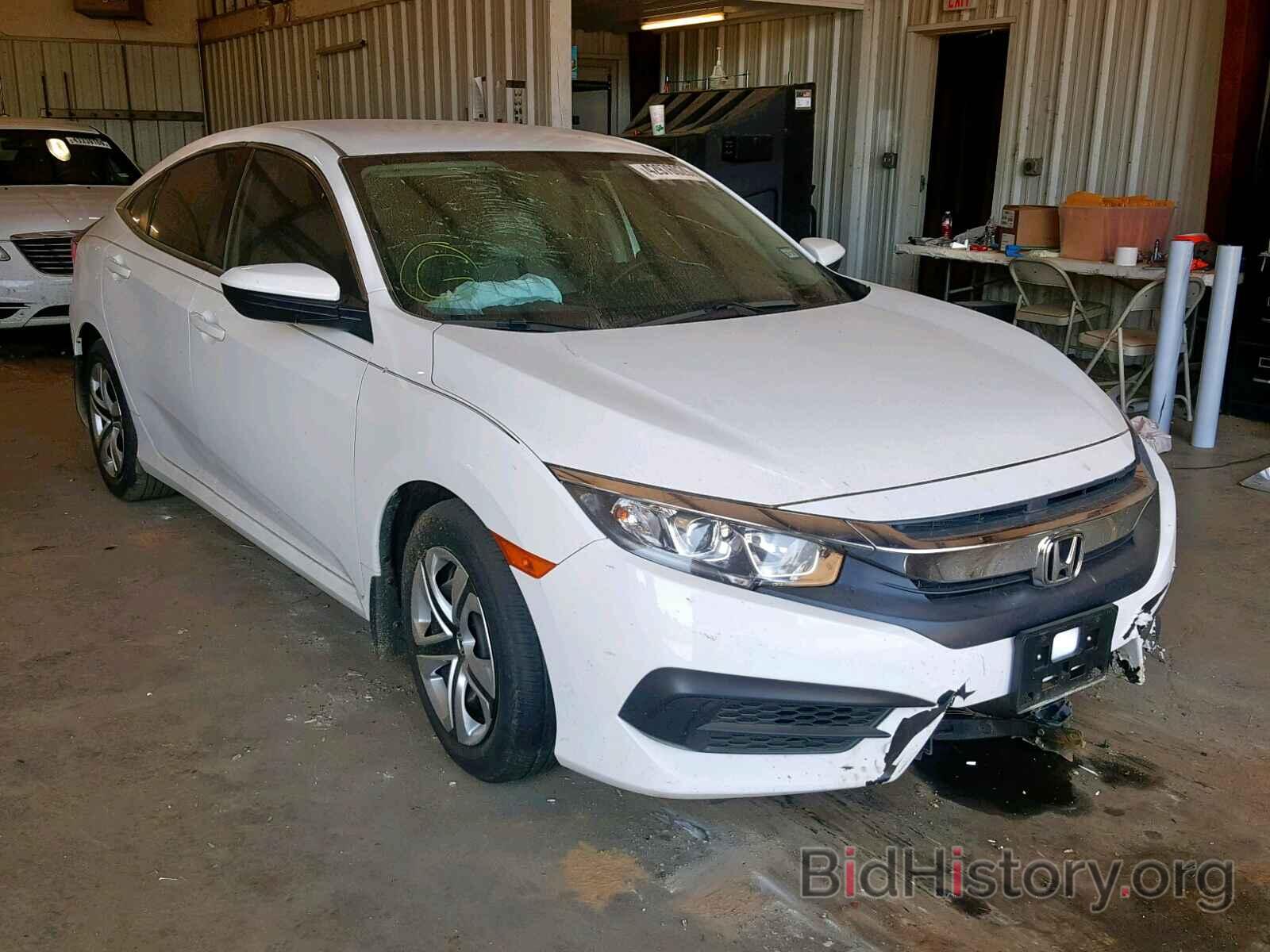 Photo 2HGFC2F55JH589755 - HONDA CIVIC LX 2018