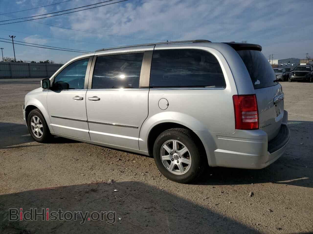 2010 CHRYSLER MINIVAN - VIN: 2A4RR5D12AR214843 - Photo 2