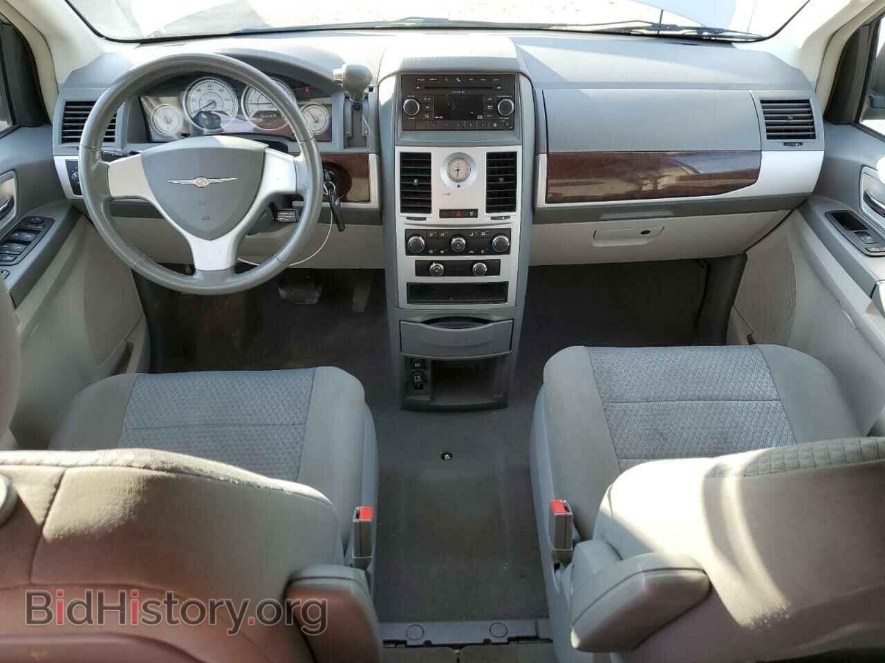 2010 CHRYSLER MINIVAN - VIN: 2A4RR5D12AR214843 - Photo 8