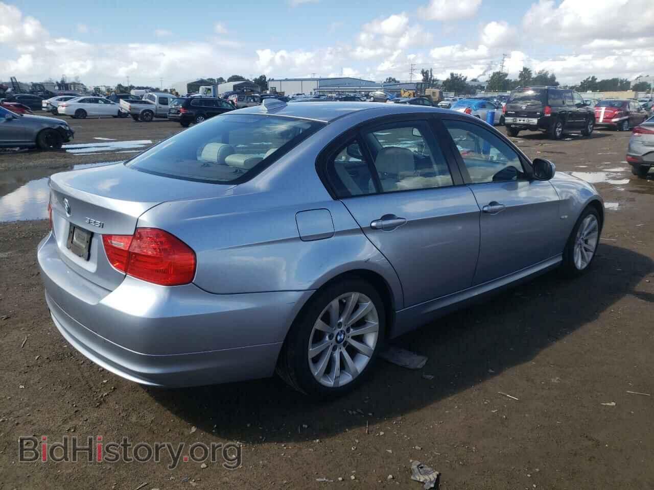 2011 BMW 3 SERIES - VIN: WBAPH7C56BE852380 - Фото 3