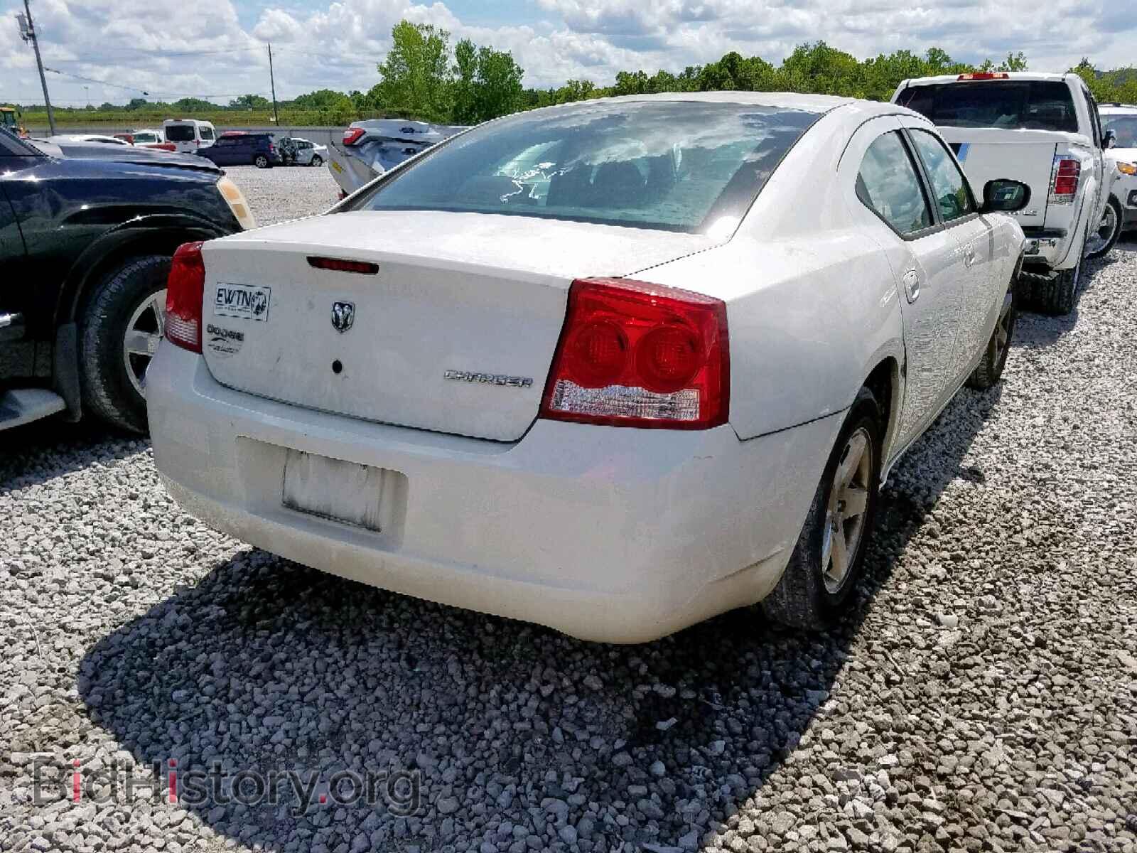 2010 DODGE CHARGER - VIN: 2B3CA4CD8AH108767 - Фото 4