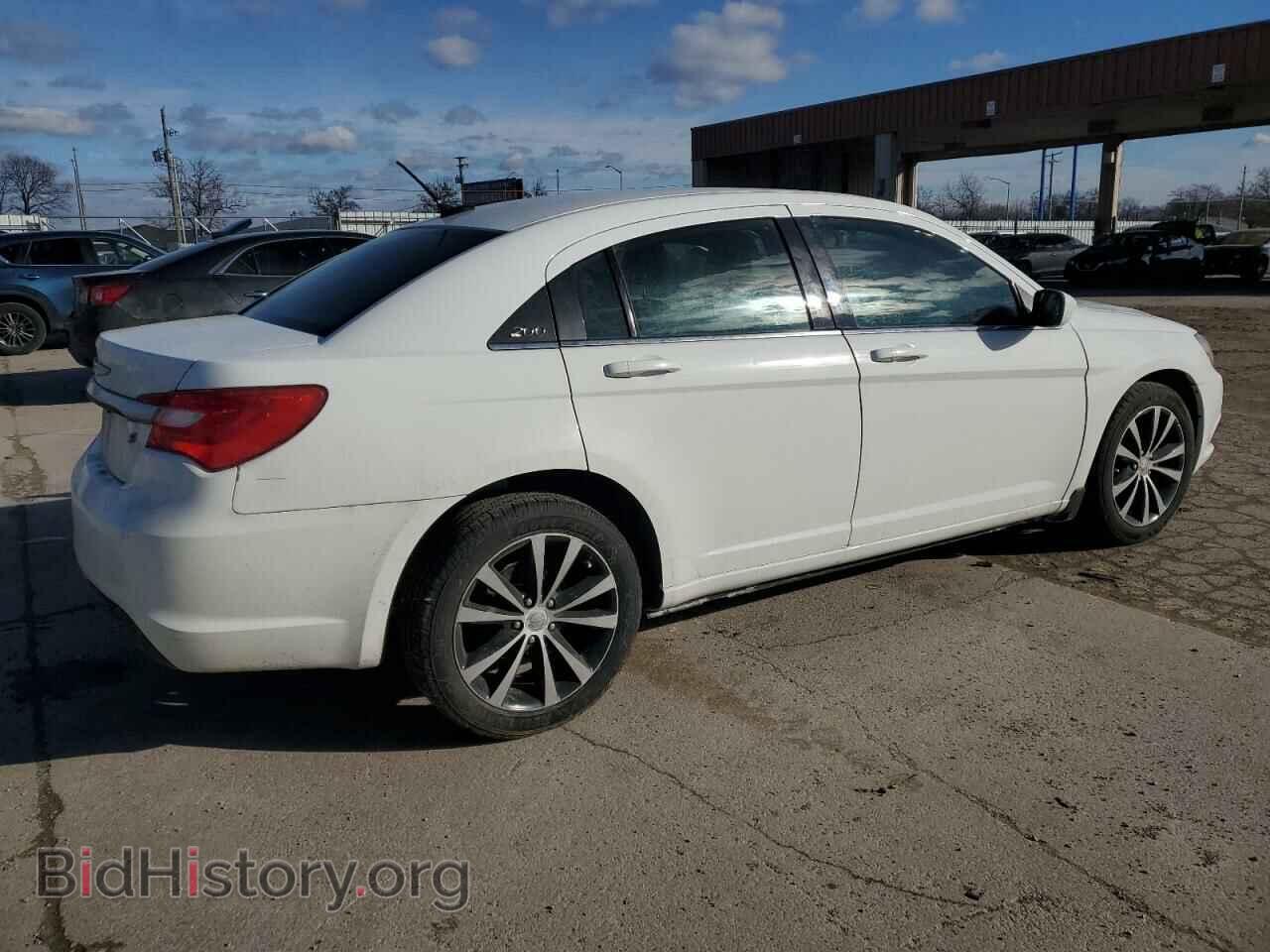 2013 CHRYSLER 200 - VIN: 1C3CCBCG3DN767962 - Photo 3