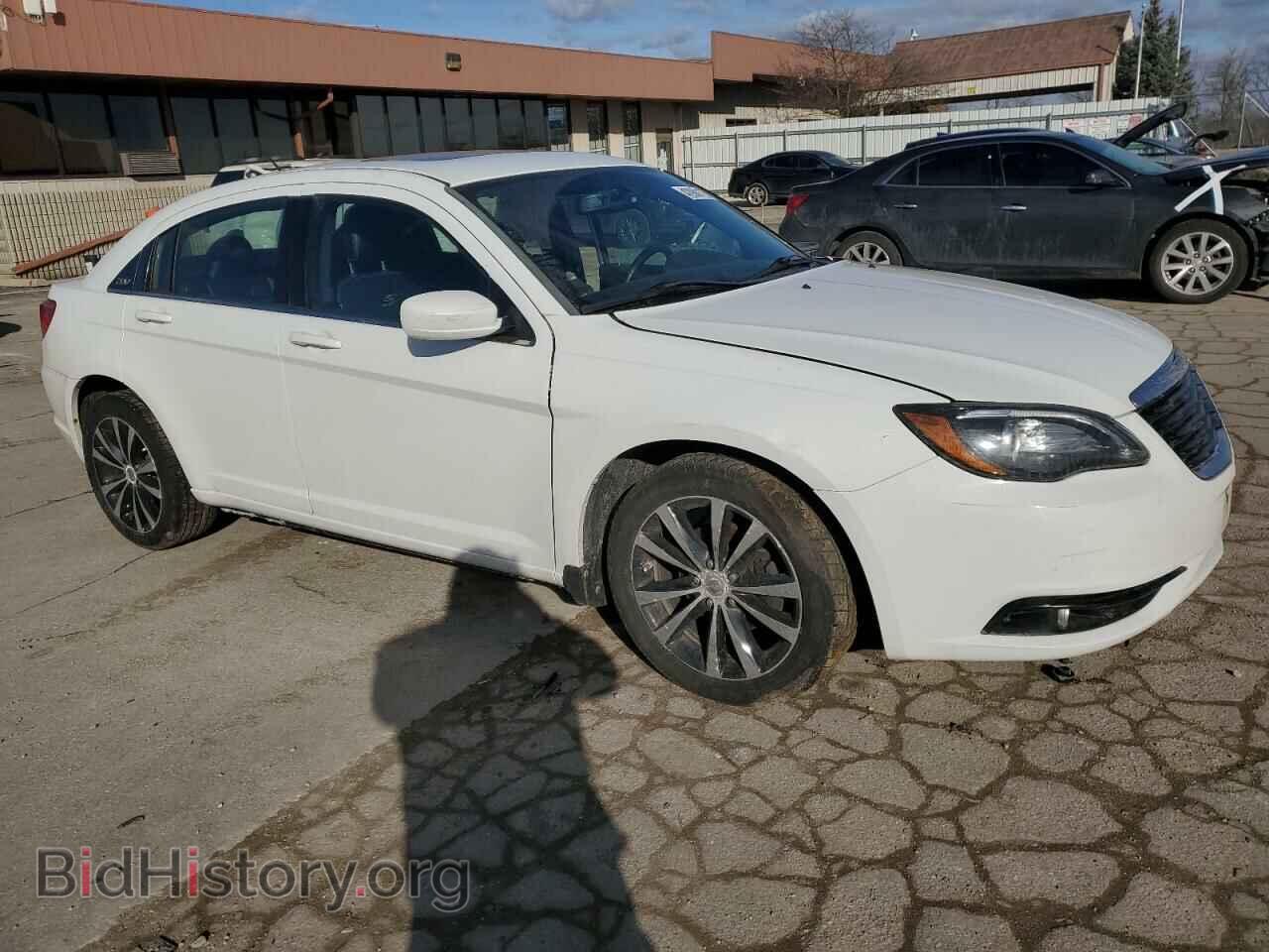 2013 CHRYSLER 200 - VIN: 1C3CCBCG3DN767962 - Photo 4