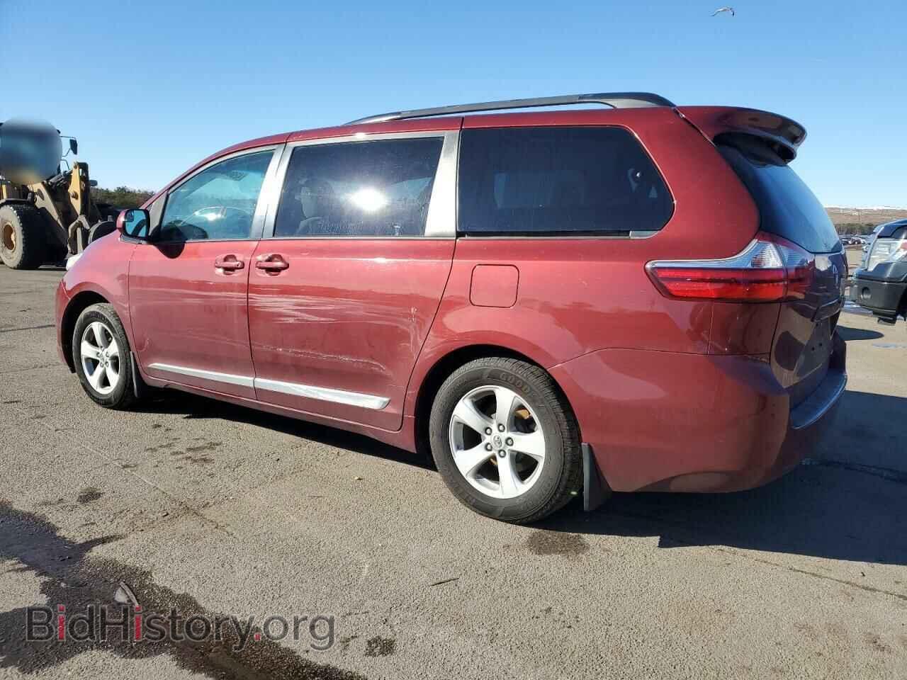 2017 TOYOTA All Models - VIN: 5TDKZ3DC4HS806307 - Фото 2