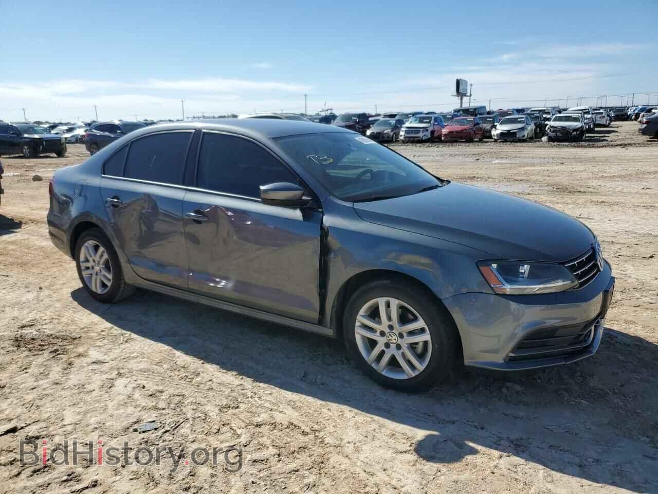 2018 VOLKSWAGEN JETTA - VIN: 3VW2B7AJ3JM239203 - Фото 4