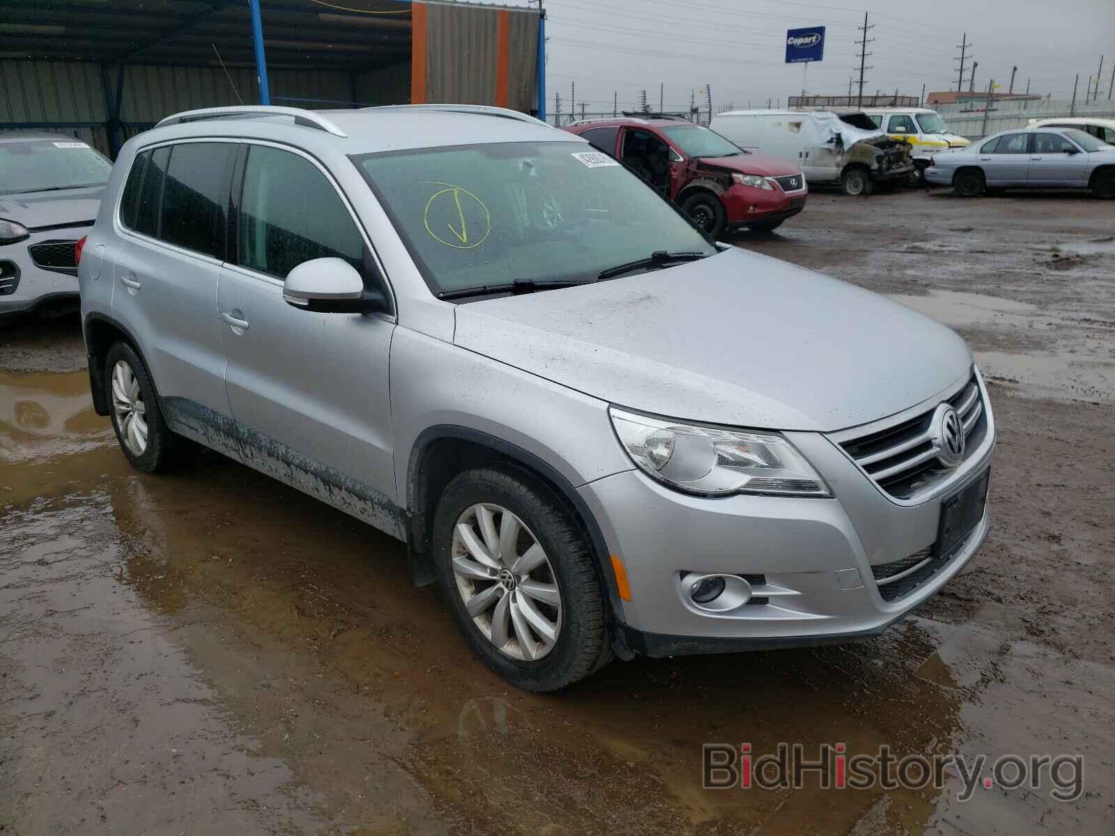 Photo WVGBV7AX1BW530021 - VOLKSWAGEN TIGUAN 2011