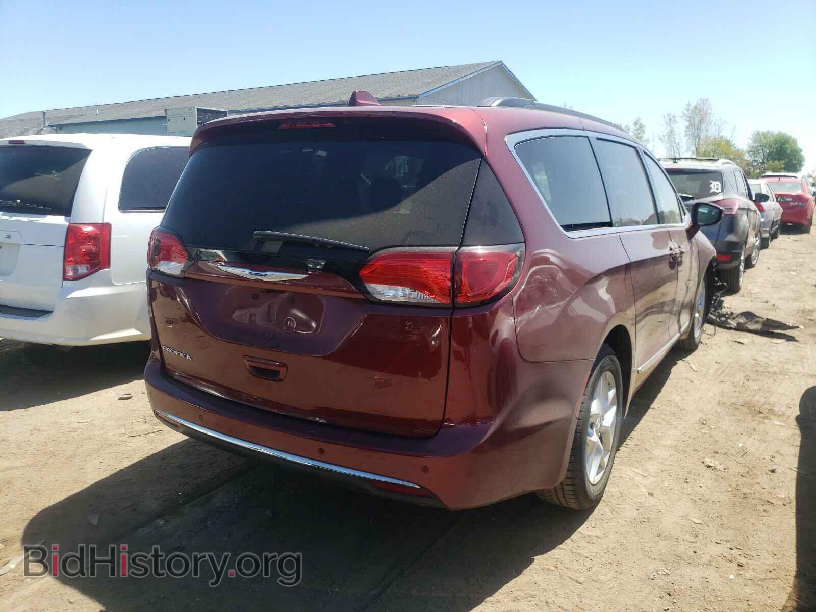 2017 CHRYSLER PACIFICA - VIN: 2C4RC1BG2HR704281 - Фото 4