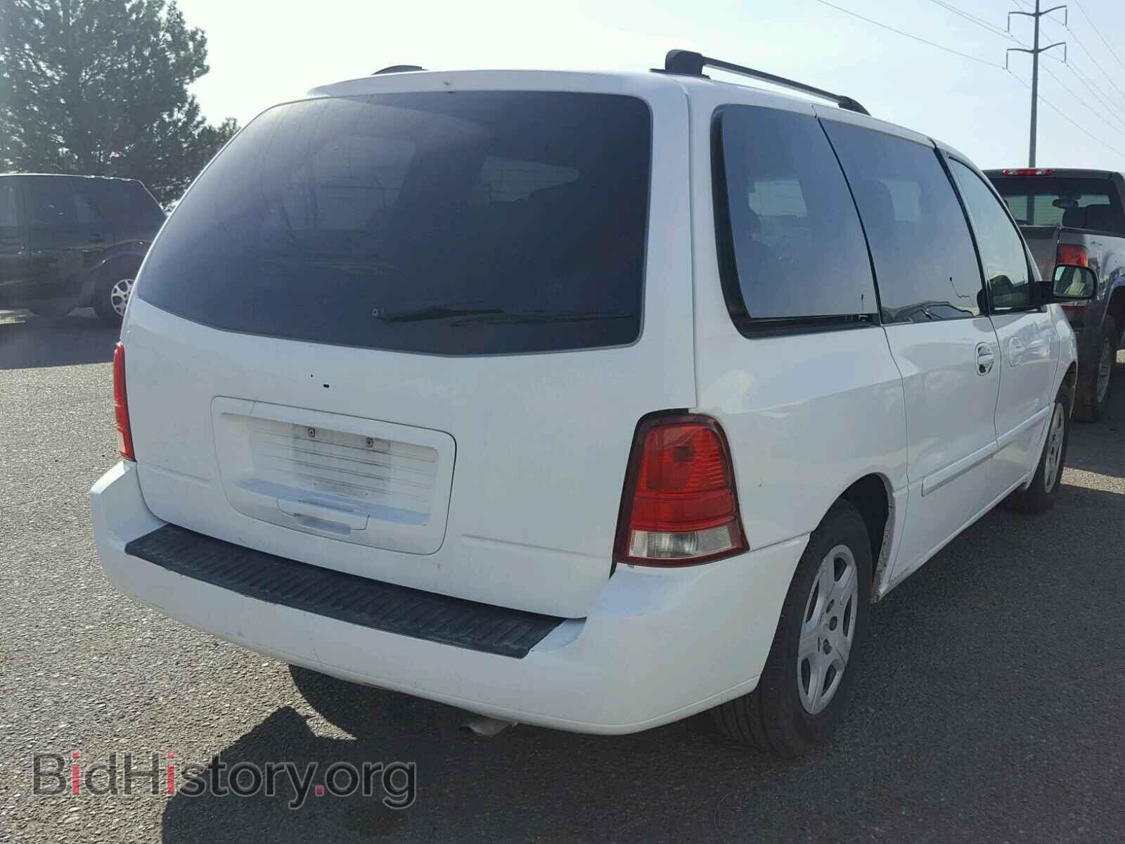 2007 FORD FREESTAR - VIN: 2FMZA51697BA20529 - Фото 4
