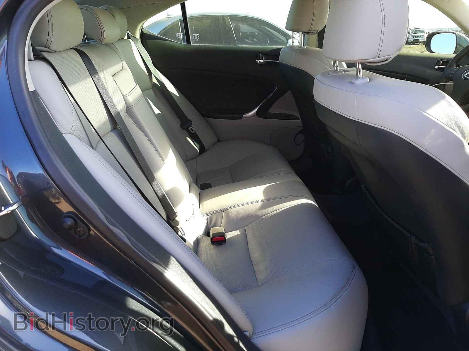 2010 LEXUS IS - VIN: JTHBF5C24A2099279 - Photo 6