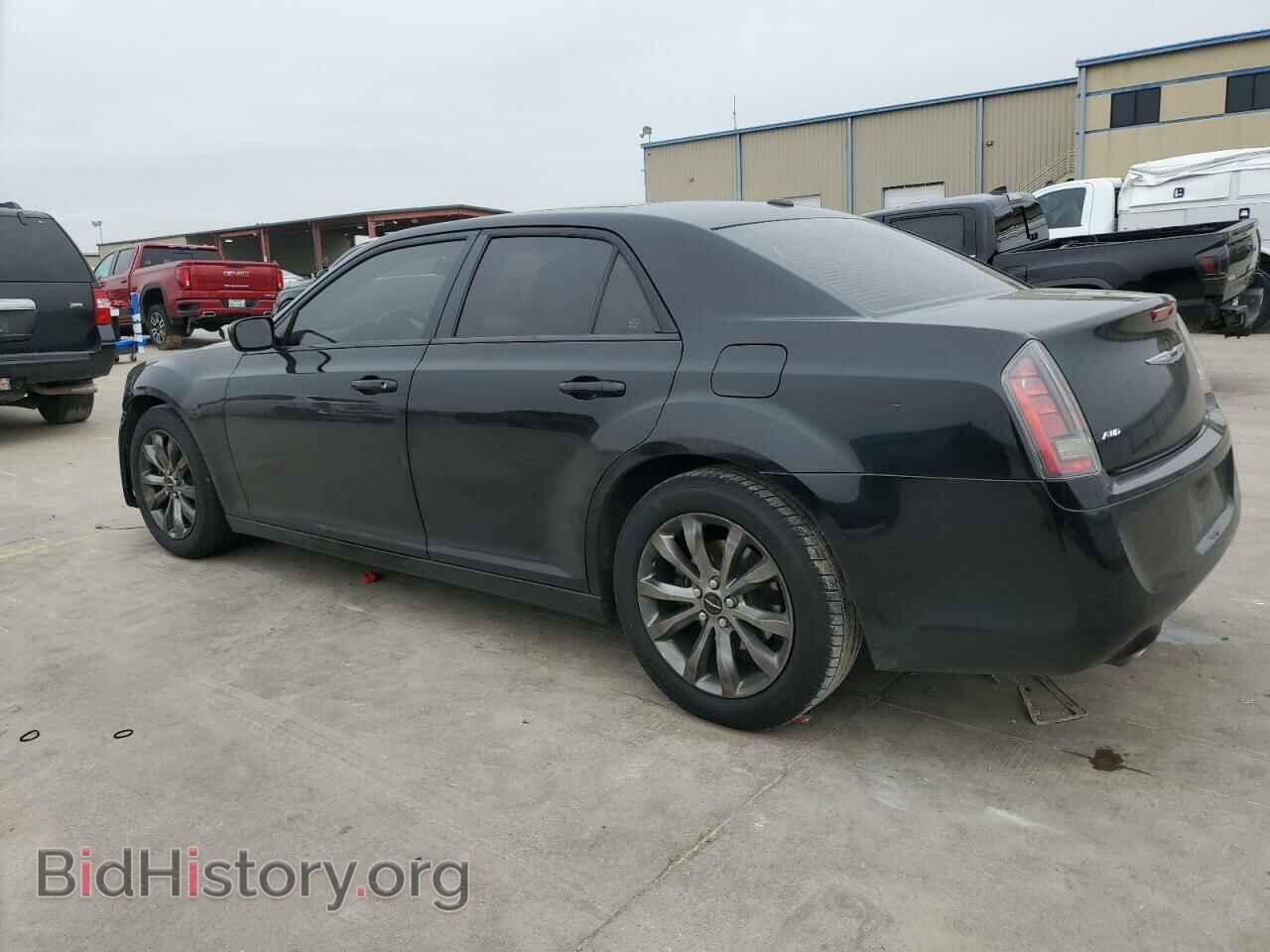 2014 CHRYSLER 300 - VIN: 2C3CCAGG7EH357258 - Photo 2
