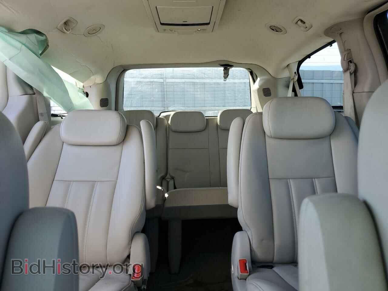 2009 CHRYSLER MINIVAN - VIN: 2A8HR54159R530355 - Фото 10
