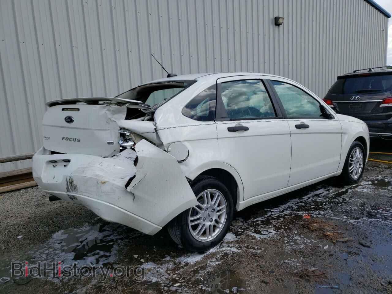2011 FORD FOCUS - VIN: 1FAHP3FN4BW140979 - Фото 4