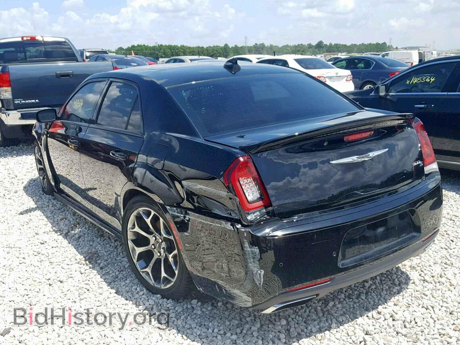2017 CHRYSLER 300 - VIN: 2C3CCABT3HH647389 - Фото 3