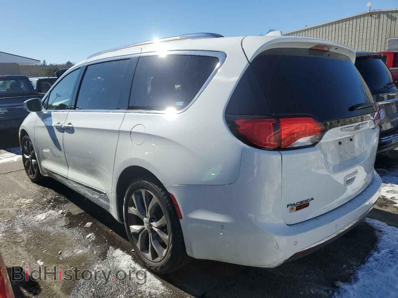 2018 CHRYSLER PACIFICA - VIN: 2C4RC1GG1JR226403 - Photo 2