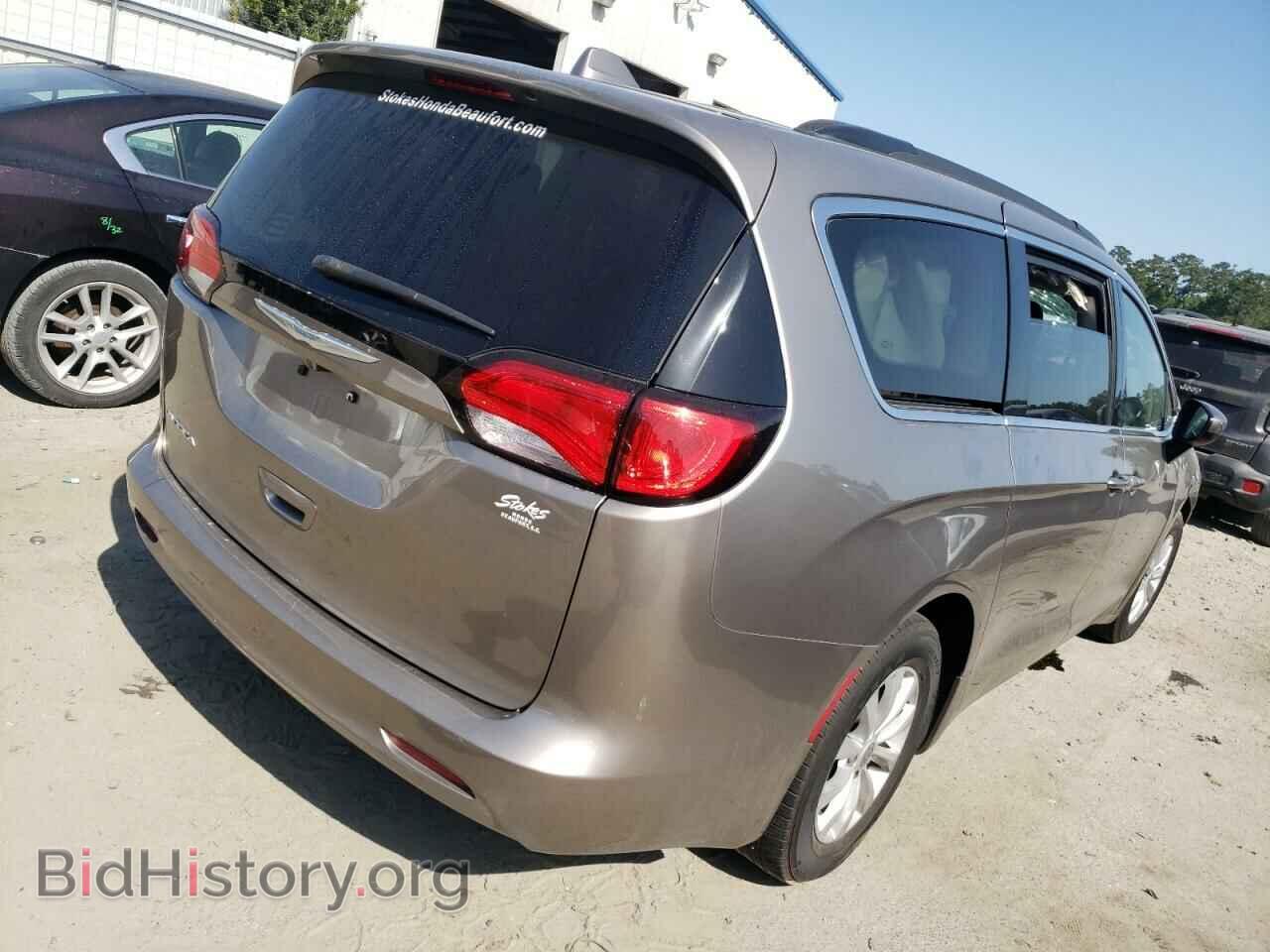 2017 CHRYSLER PACIFICA - VIN: 2C4RC1DG6HR610093 - Photo 4