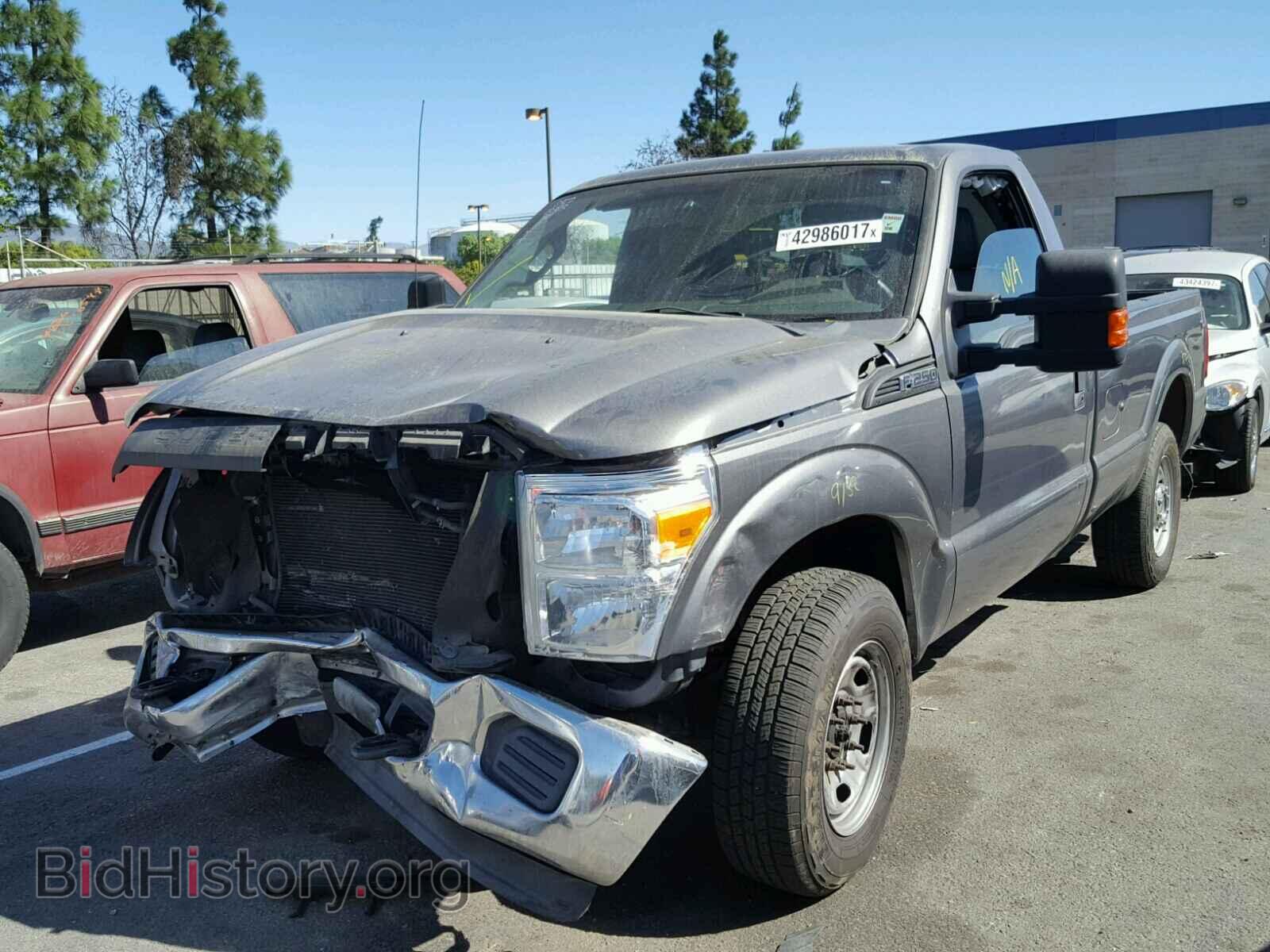 2011 FORD F250 - VIN: 1FTBF2A68BEB33696 - Фото 2