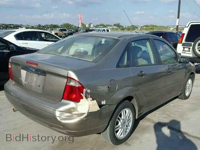 2005 FORD FOCUS - VIN: 1FAFP34N85W209171 - Фото 4