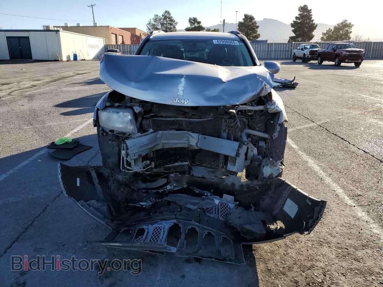 2016 JEEP COMPASS - VIN: 1C4NJCEB7GD704858 - Фото 5
