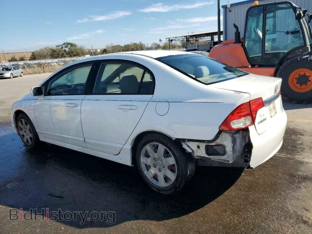 2011 HONDA CIVIC - VIN: 19XFA1F55BE018570 - Фото 2