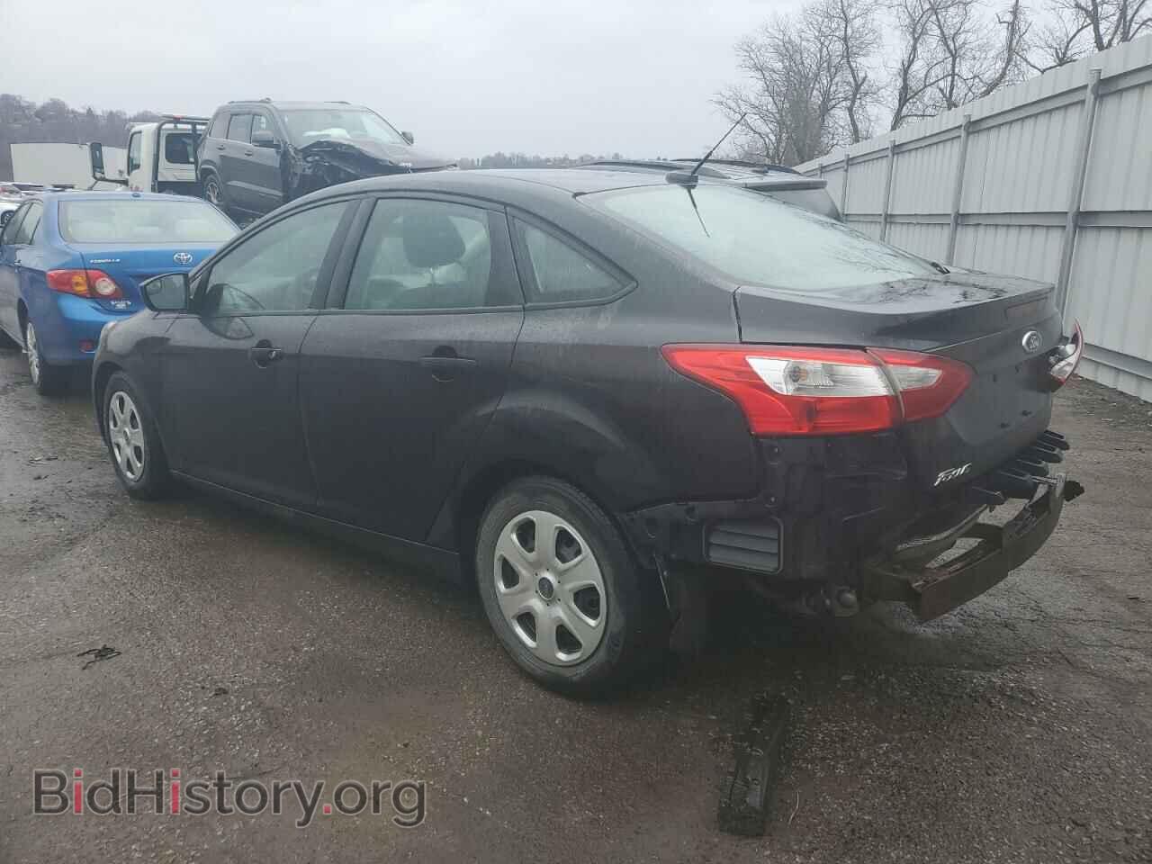 2014 FORD FOCUS - VIN: 1FADP3E28EL438348 - Фото 2