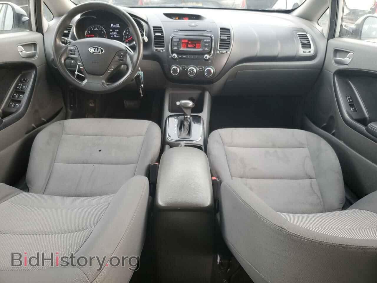 2017 KIA FORTE - VIN: 3KPFK4A78HE059582 - Фото 8
