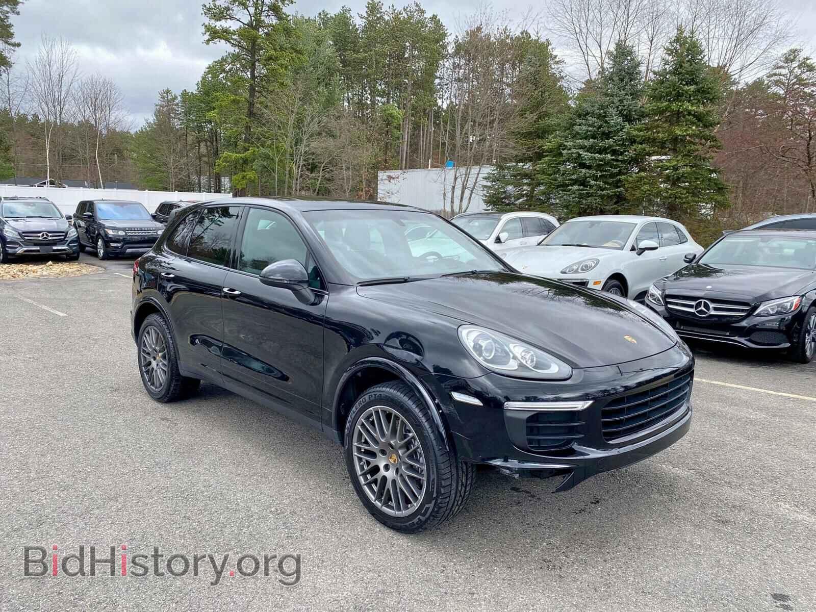 2017 PORSCHE CAYENNE - VIN: WP1AA2A20HKA80377 - Фото 2