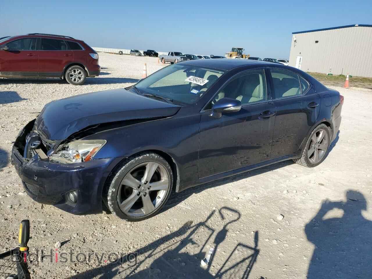 Photo JTHBF5C2XB5134374 - LEXUS IS 2011