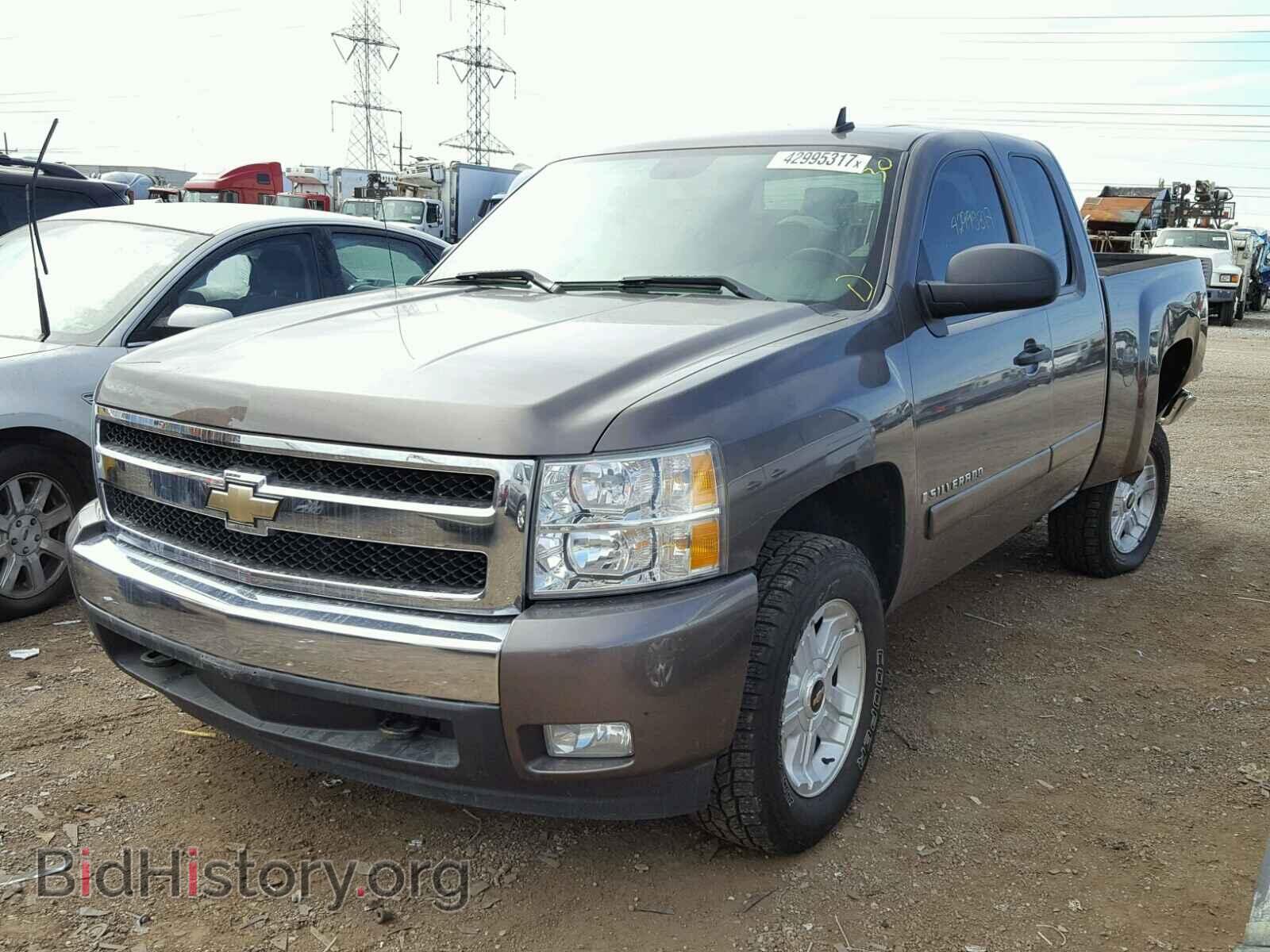 2008 CHEVROLET SILVERADO - VIN: 2GCEK190381258036 - Фото 2