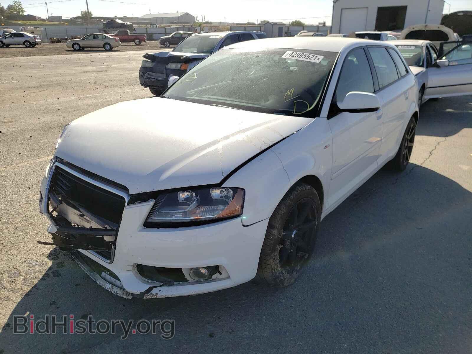 2011 AUDI A3 - VIN: WAUBJBFM8BA045659 - Фото 2