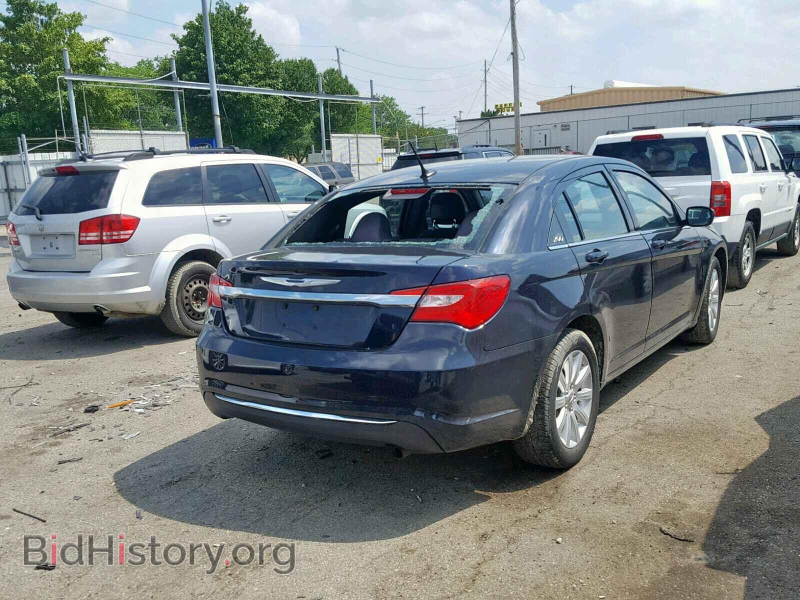 2012 CHRYSLER 200 - VIN: 1C3CCBAB3CN213083 - Фото 4