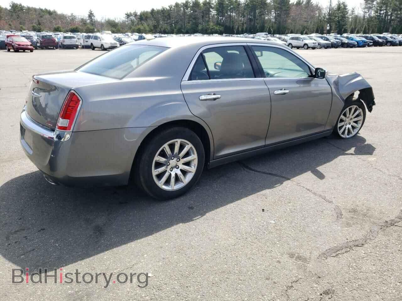 2011 CHRYSLER 300 - VIN: 2C3CA5CG3BH598832 - Фото 4