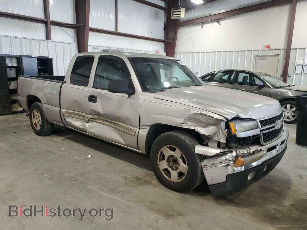2006 CHEVROLET SILVERADO - VIN: 2GCEC19V561107446 - Фото 4