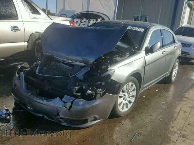 2012 CHRYSLER 200 - VIN: 1C3CCBAB0CN113779 - Фото 2