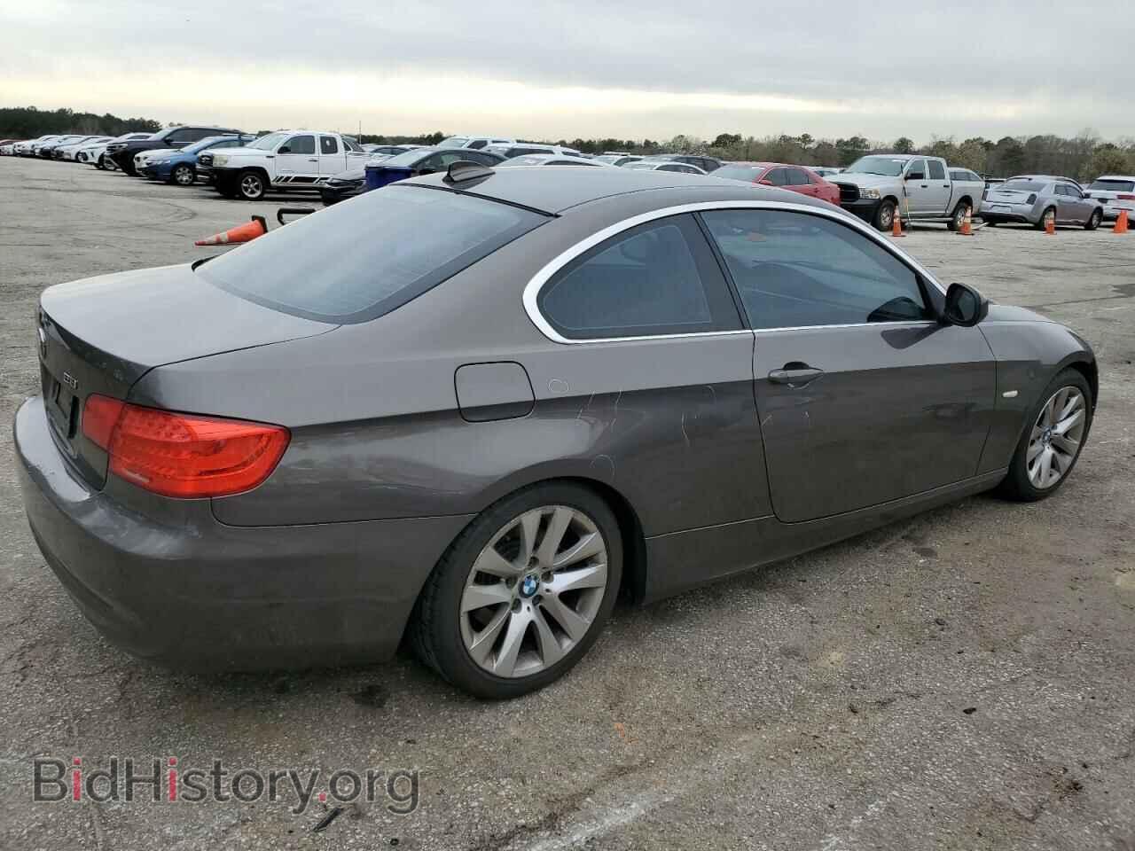 2011 BMW 3 SERIES - VIN: WBAKE3C53BE768979 - Фото 3