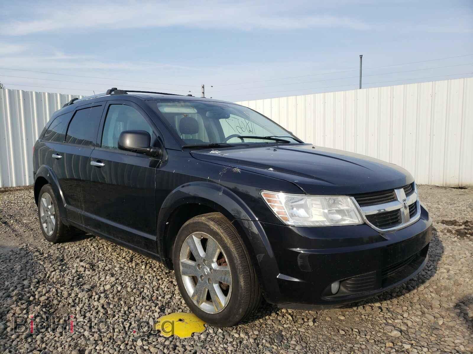 Фотография 3D4PH6FV0AT269135 - DODGE JOURNEY 2010