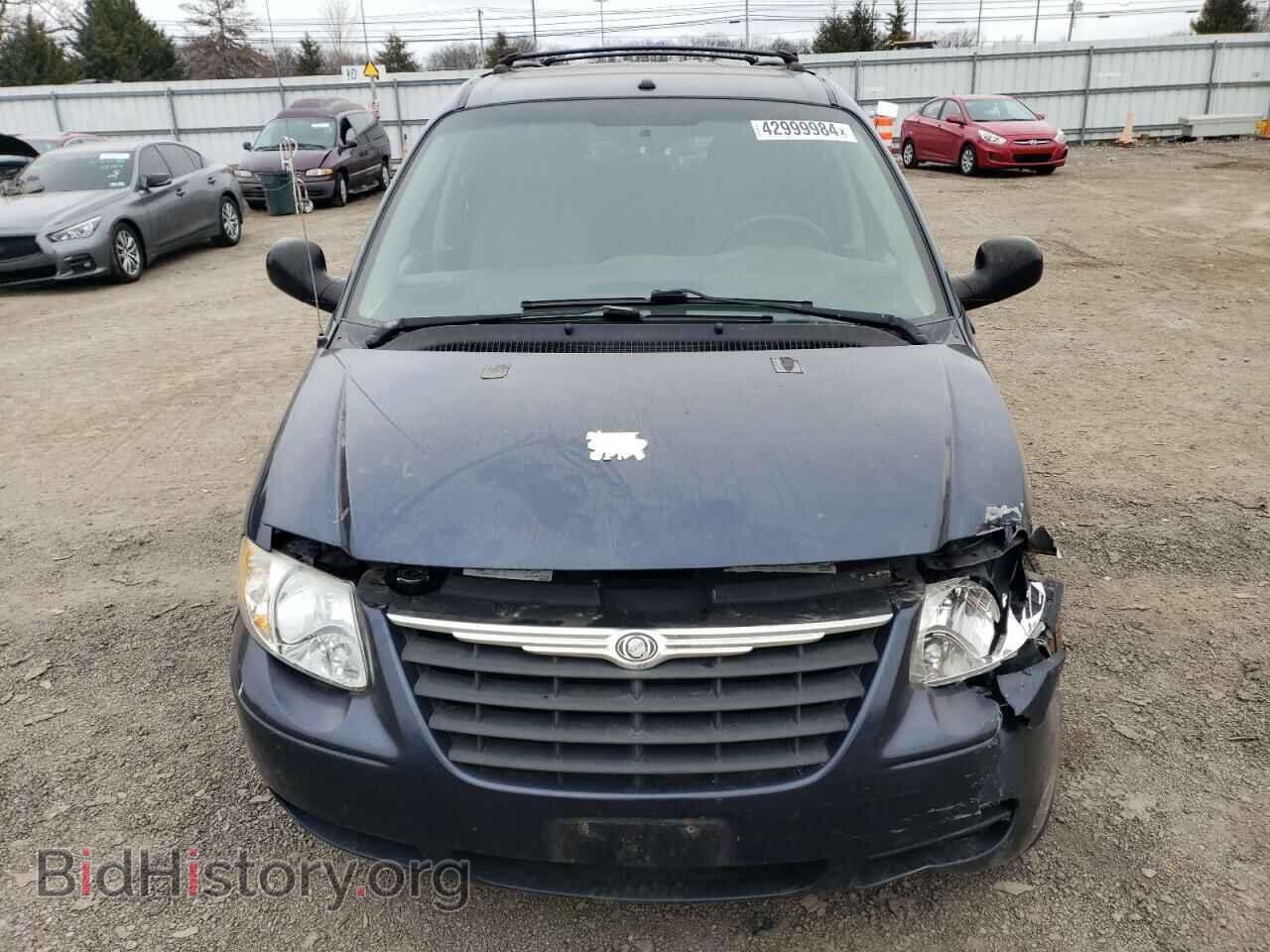 2007 CHRYSLER MINIVAN - VIN: 2A8GP54L17R123598 - Фото 5