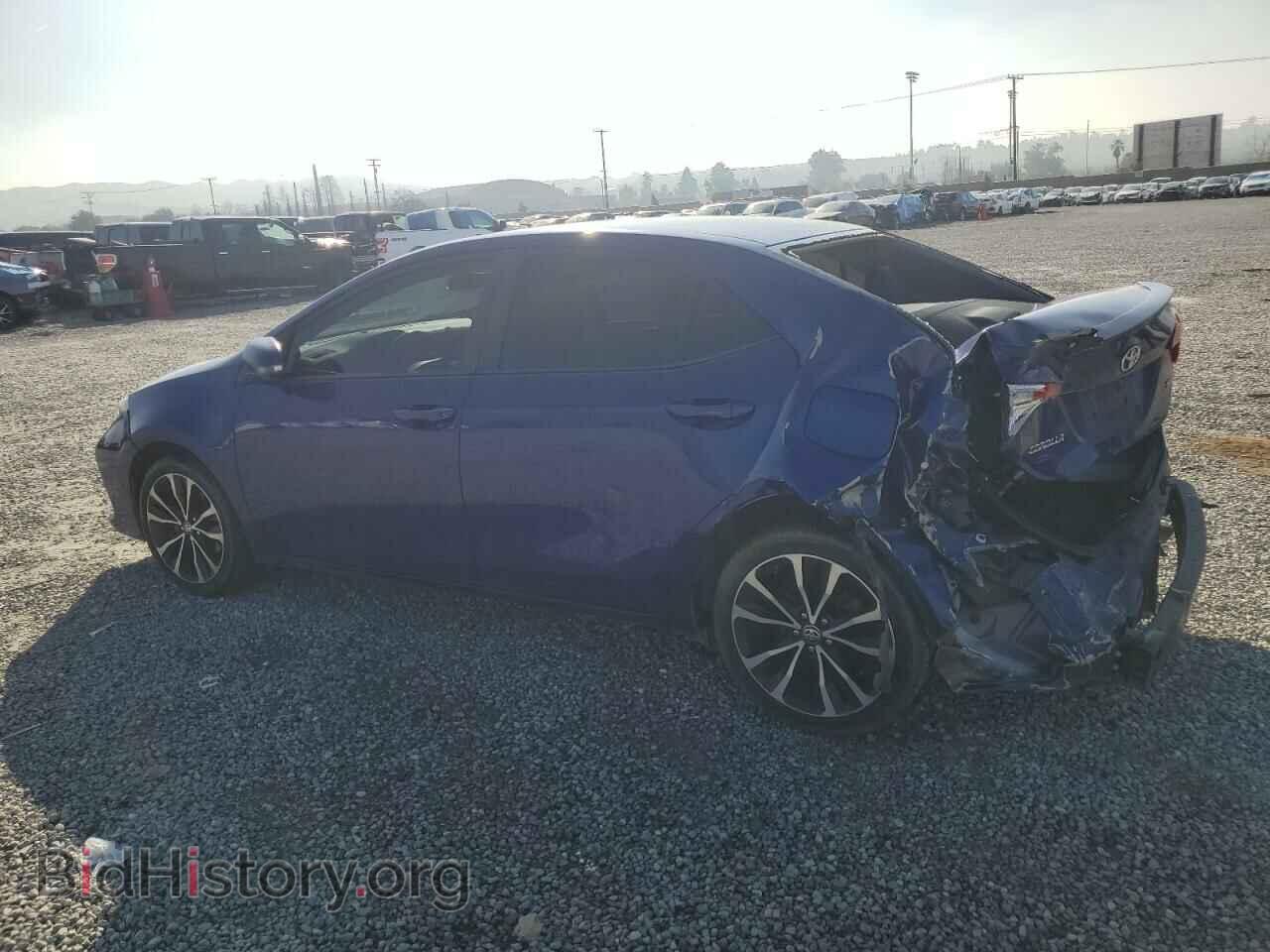 2017 TOYOTA COROLLA - VIN: 5YFBURHE2HP688117 - Фото 2
