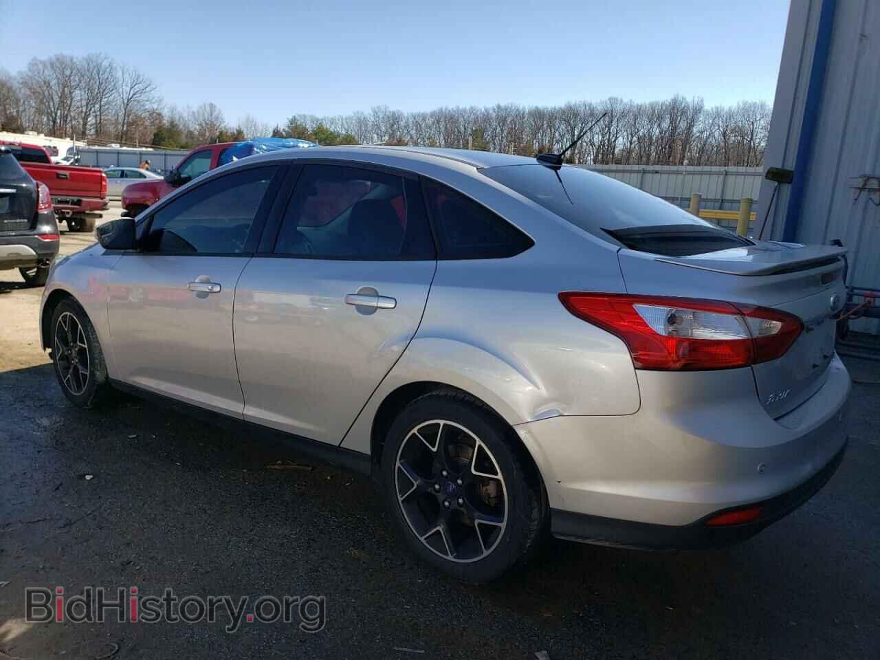 2013 FORD FOCUS - VIN: 1FADP3F27DL300880 - Photo 2