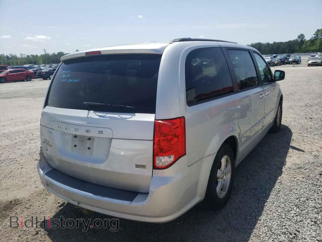 2011 DODGE GRAND CARA - VIN: 2D4RN3DG2BR637680 - Фото 4