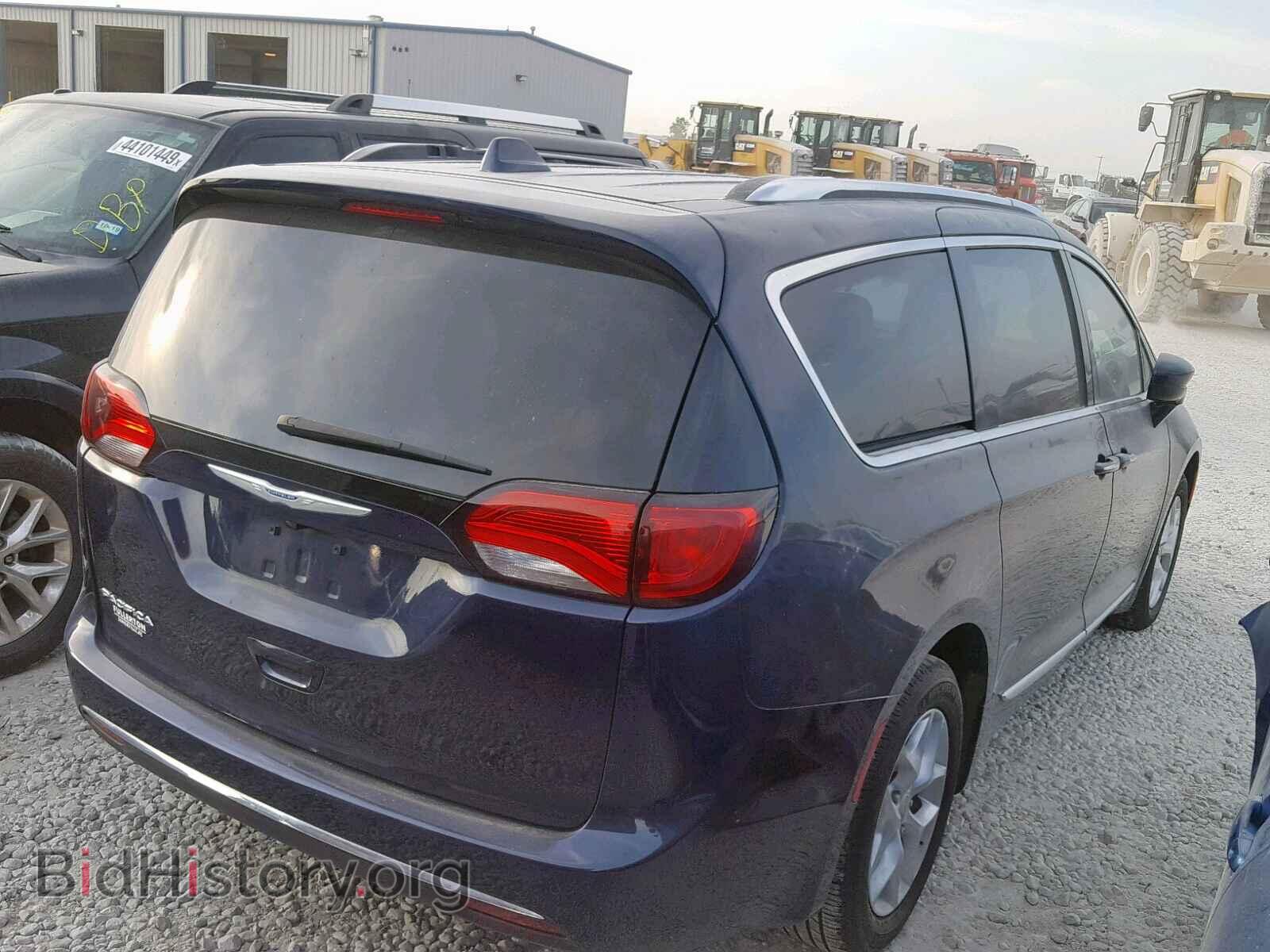 2017 CHRYSLER PACIFICA T - VIN: 2C4RC1EG6HR832308 - Photo 4