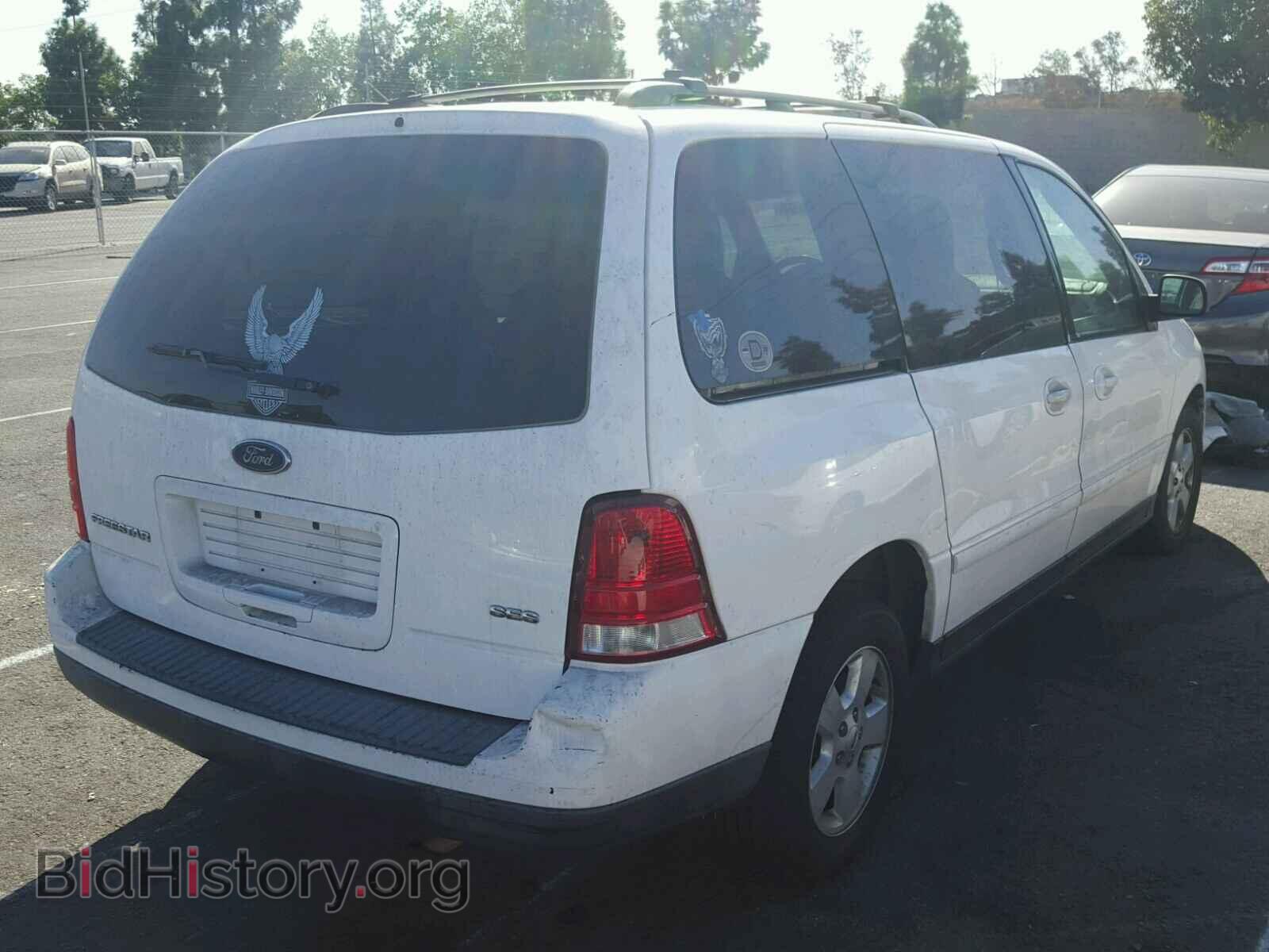 2004 FORD FREESTAR - VIN: 2FMZA57694BA70298 - Фото 4