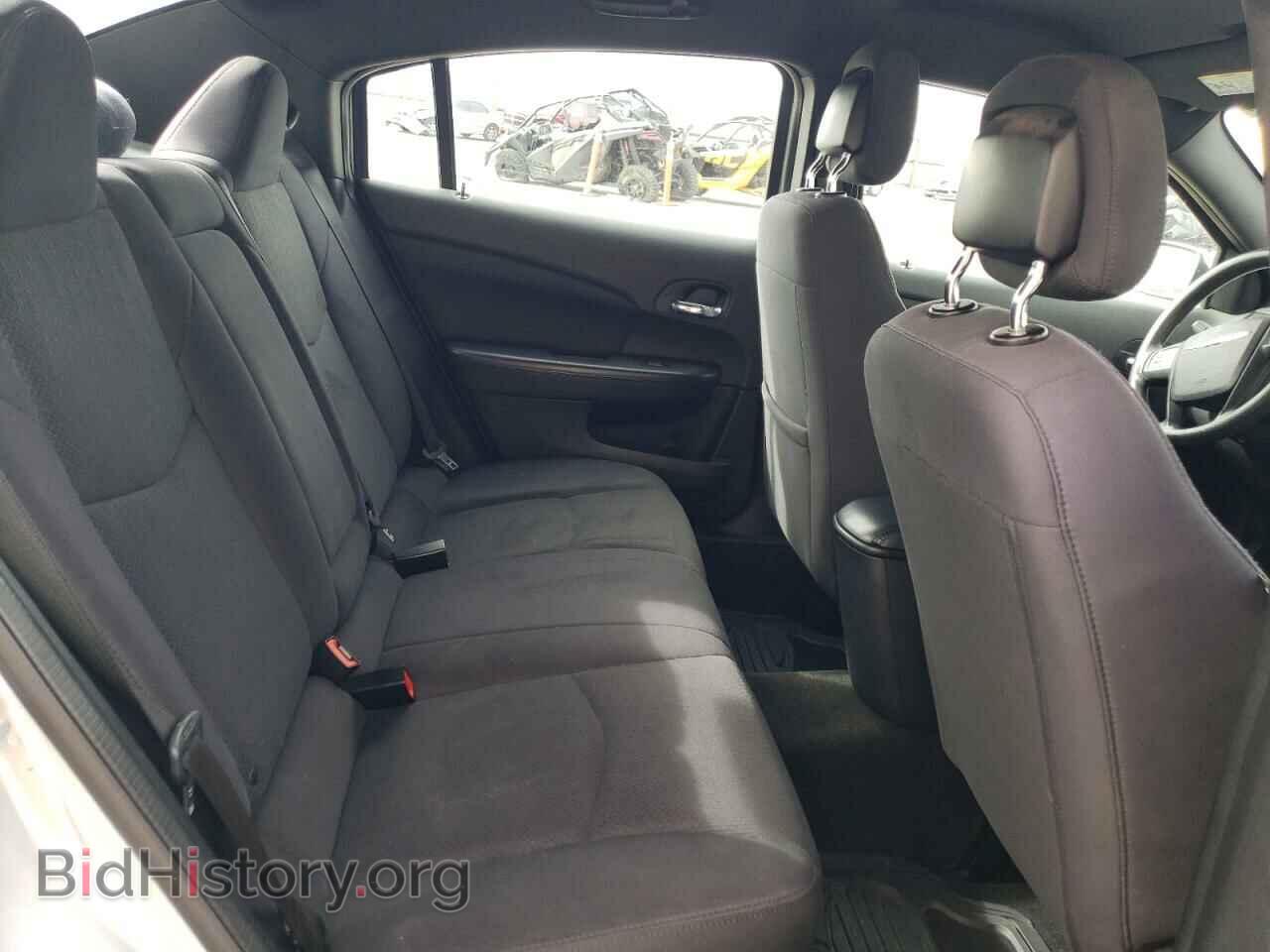 2012 CHRYSLER 200 - VIN: 1C3CCBAB3CN248335 - Фото 10
