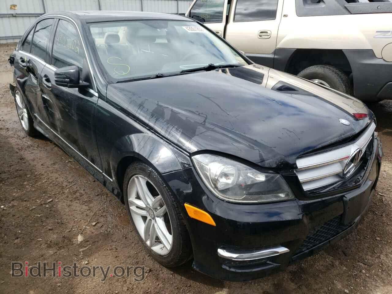 Photo WDDGF8BB6CA714357 - MERCEDES-BENZ C-CLASS 2012