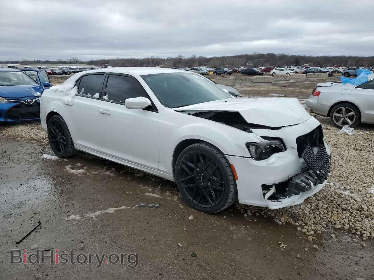 2018 CHRYSLER 300 - VIN: 2C3CCAGG2JH181729 - Фото 4