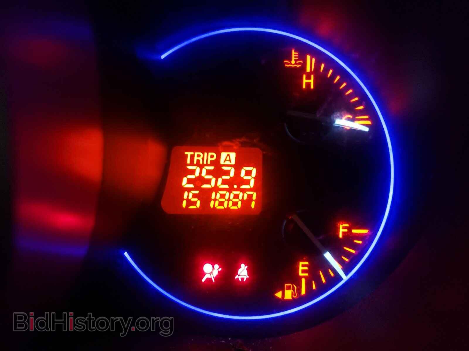 2011 MAZDA CX-7 - VIN: JM3ER2D38B0370098 - Фото 8