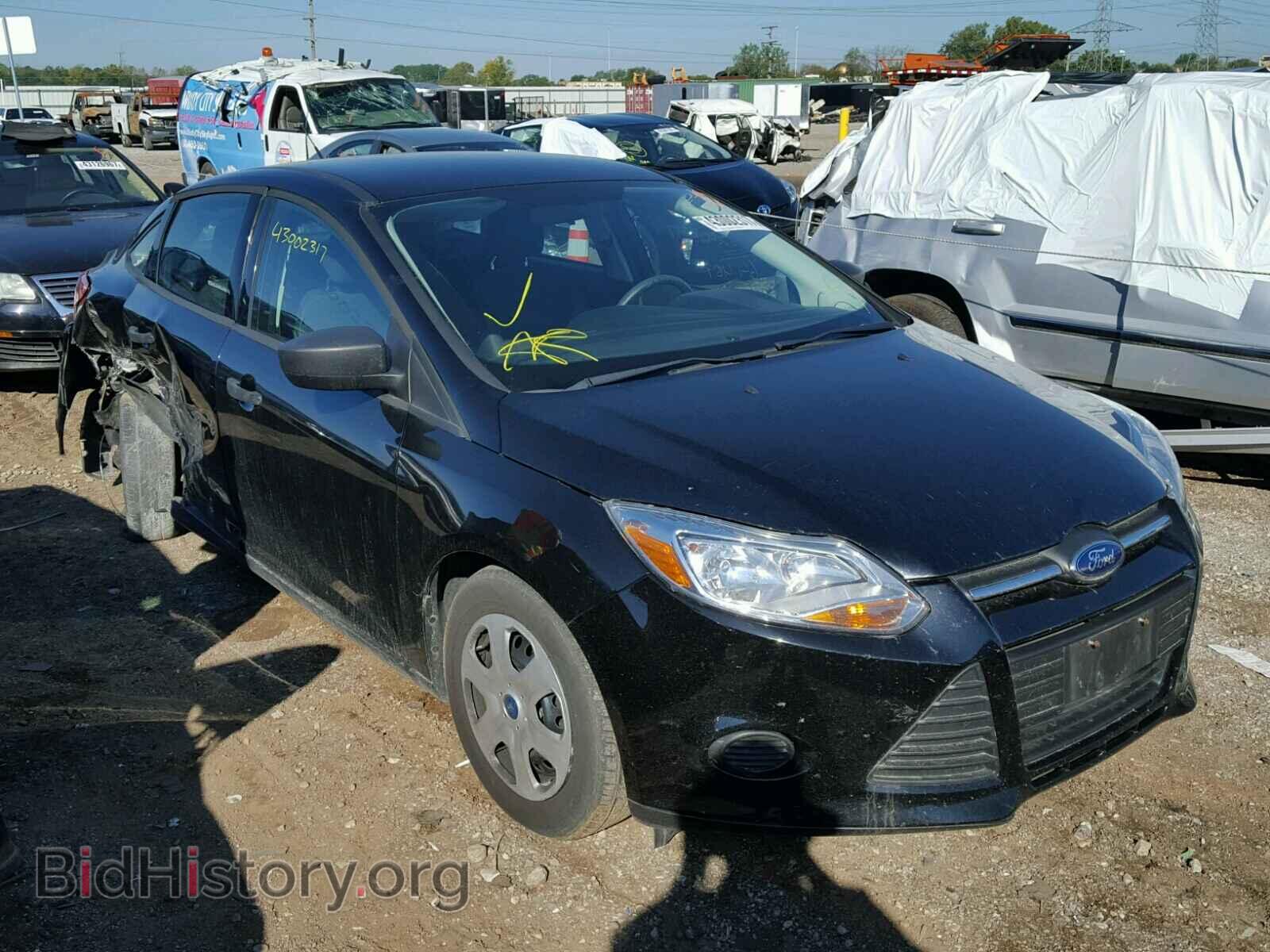 Photo 1FAHP3E27CL260947 - FORD FOCUS 2012