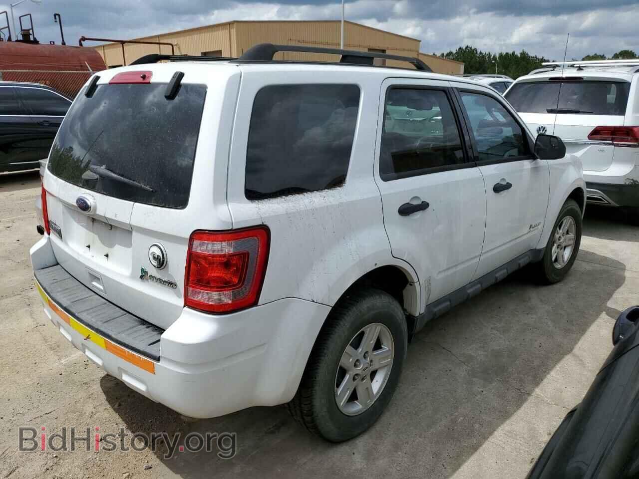 2011 FORD ESCAPE - VIN: 1FMCU5K33BKB48832 - Фото 3