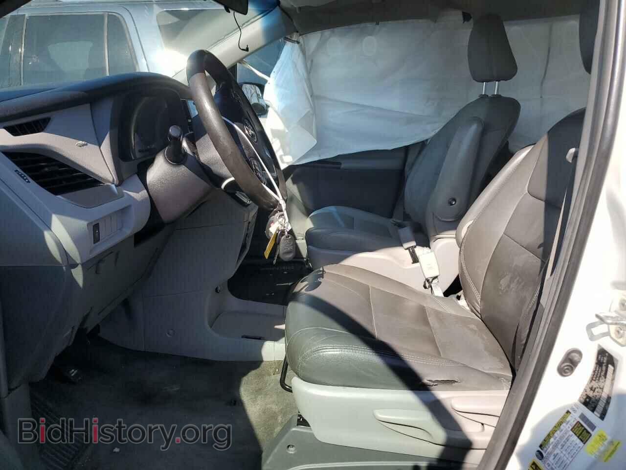 2017 TOYOTA All Models - VIN: 5TDZZ3DC8HS863611 - Фото 7